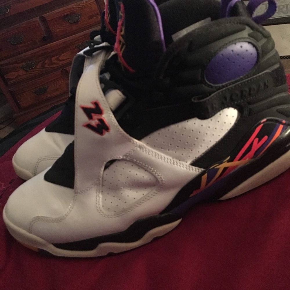 8’s